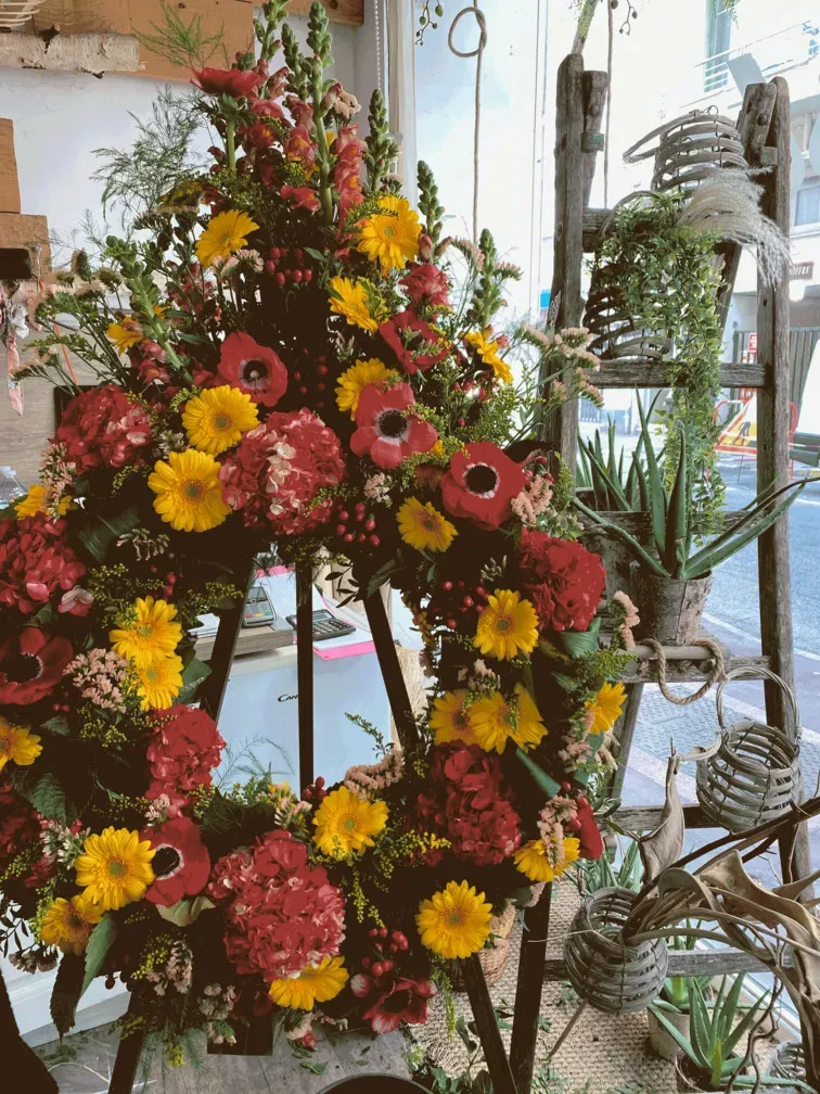 couronne deuil magnolia antibes (2)