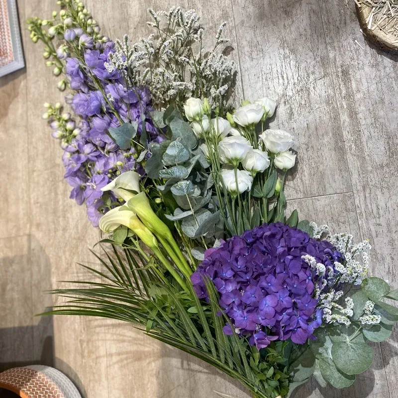 deuils fleurs gerbe magnolia antibes (3)