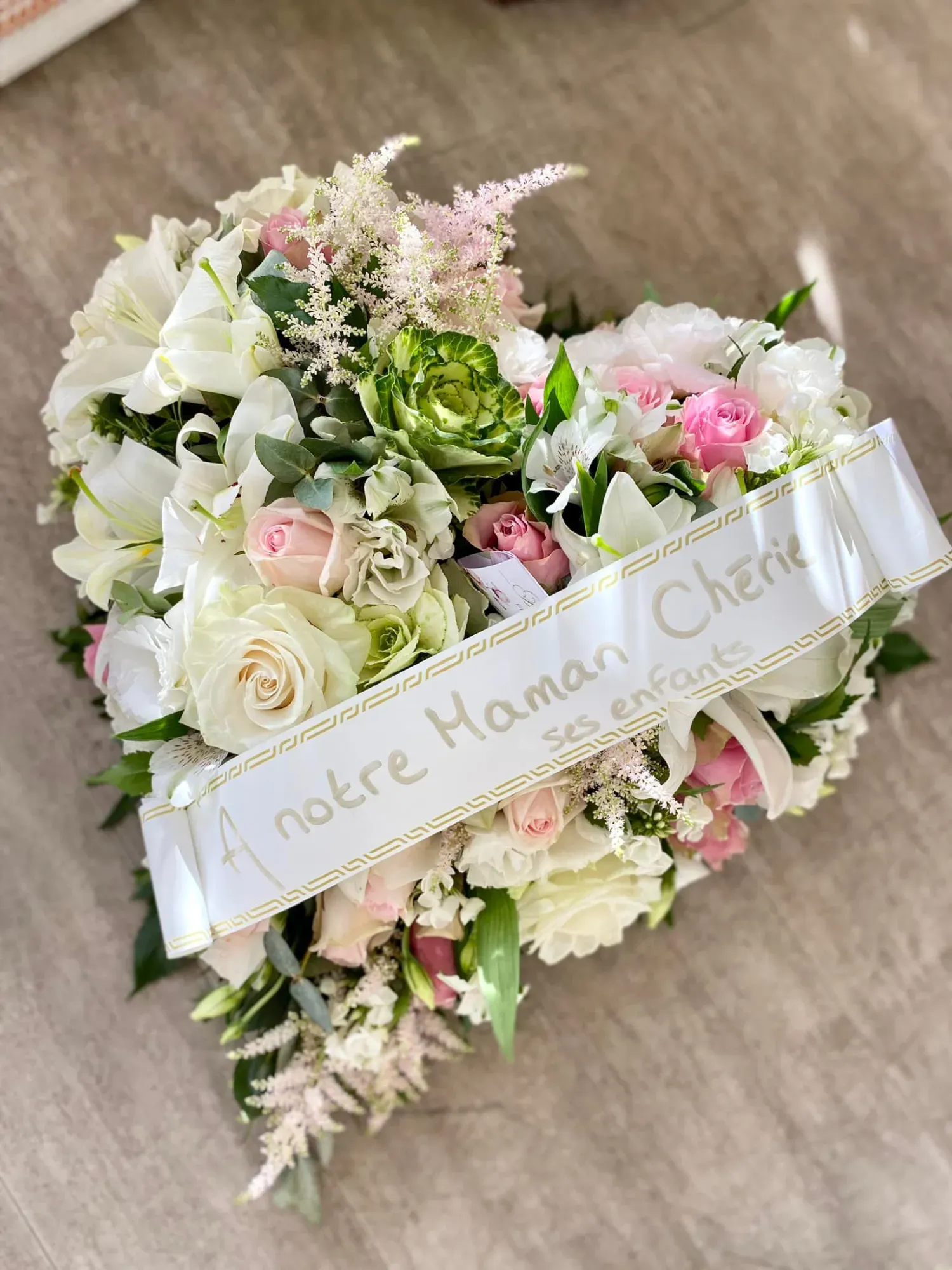 deuil coeur fleurs magnolia grandiflora (5)-min