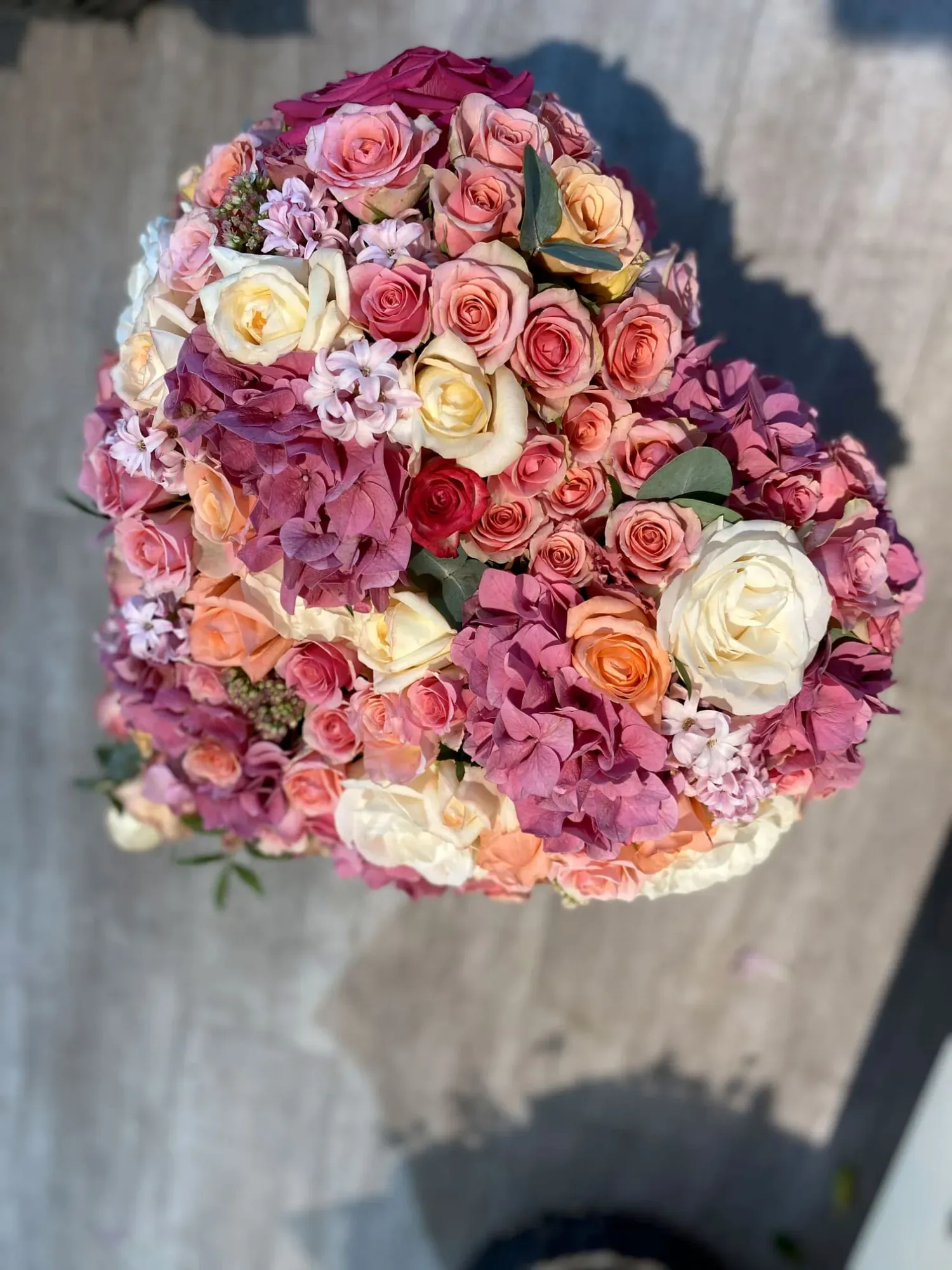 deuil-coeur-fleurs-magnolia-grandiflora-(3)-min